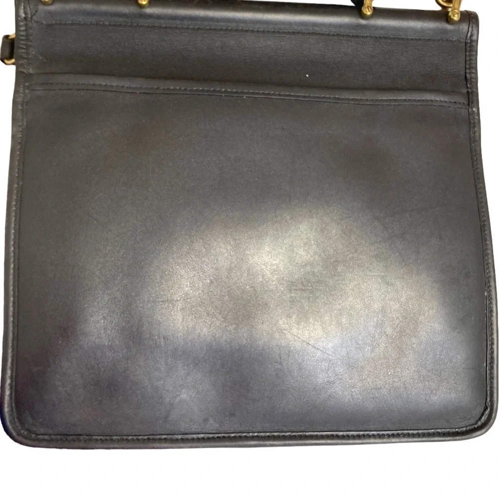 Coach vintage black leather Willis bag